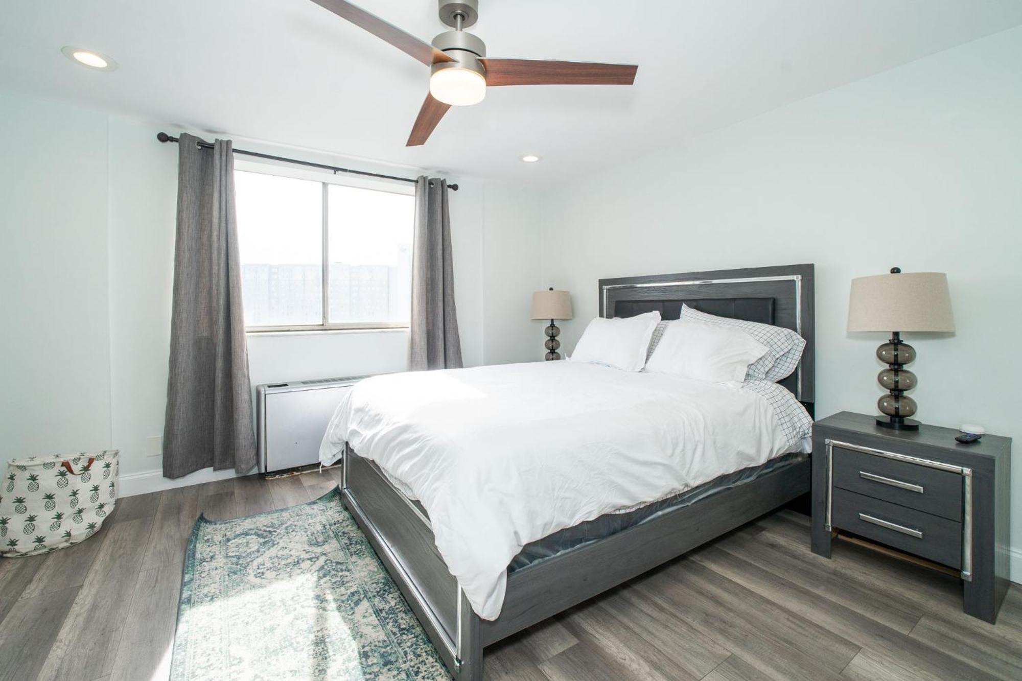 Just Renovated 3 Br/2Bath/ Parking+ Downtown View Leilighet Atlanta Eksteriør bilde