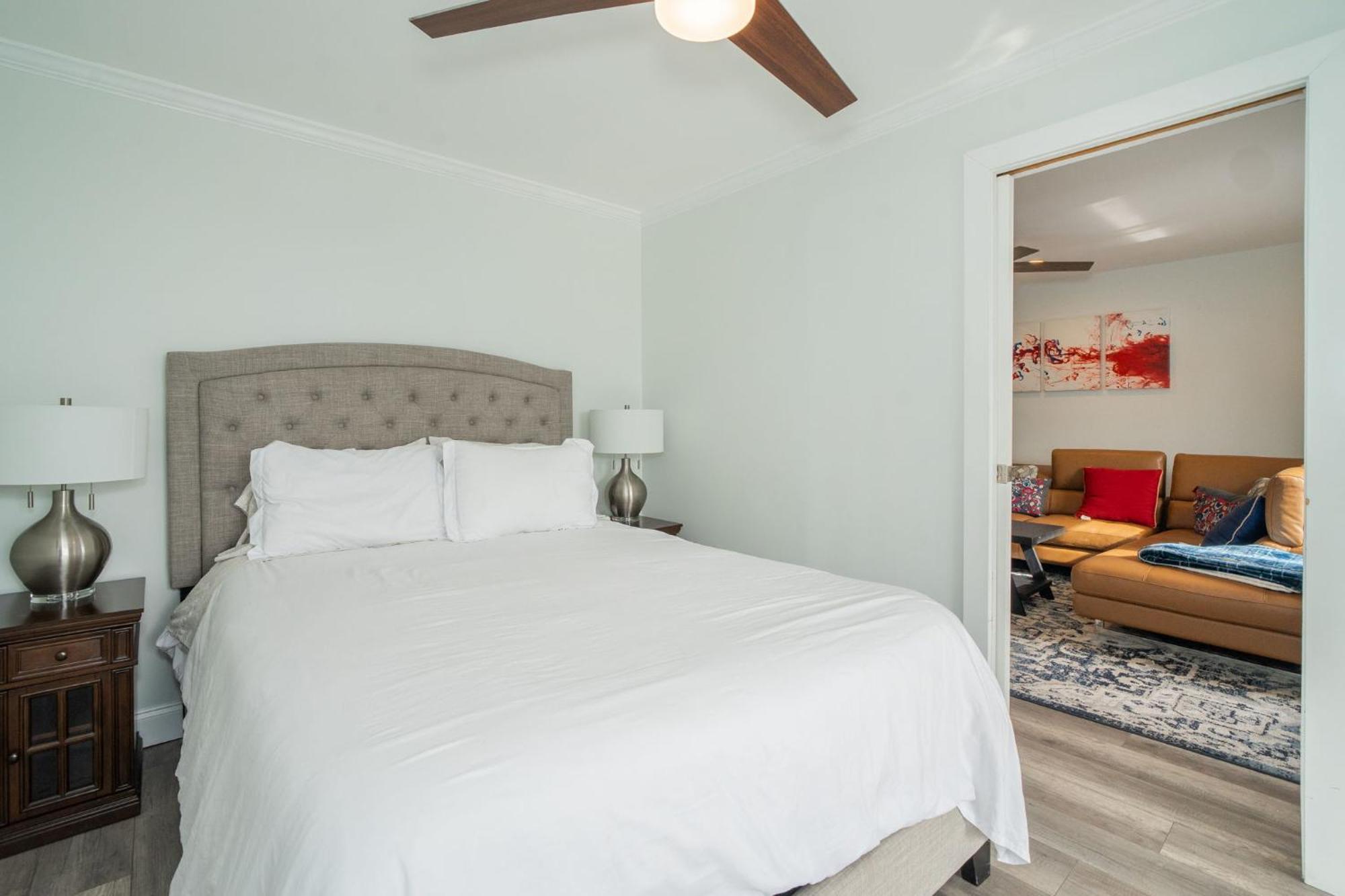 Just Renovated 3 Br/2Bath/ Parking+ Downtown View Leilighet Atlanta Eksteriør bilde
